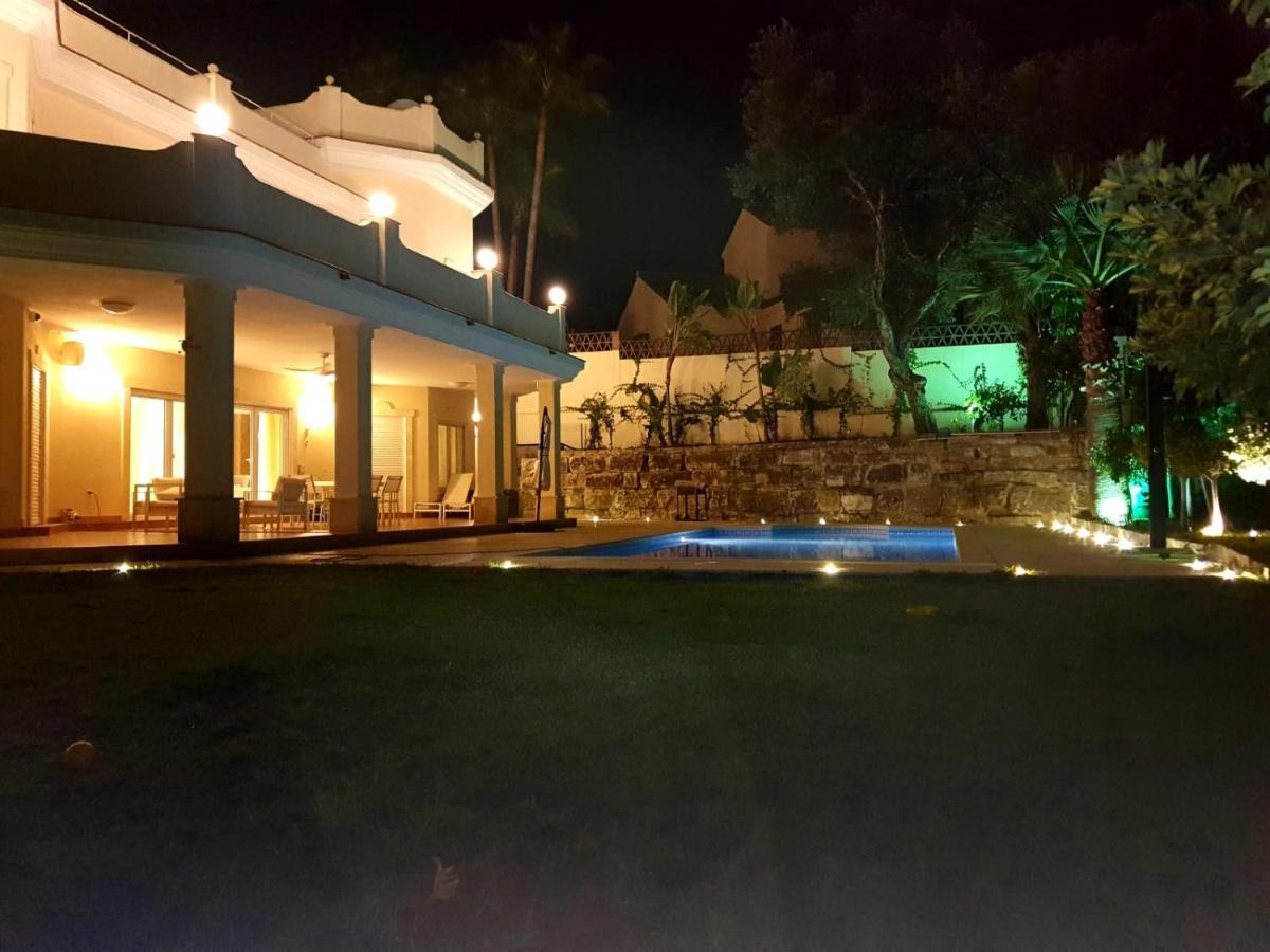 Villa Svim, Walking Distance To The Beach! Marbella Eksteriør billede