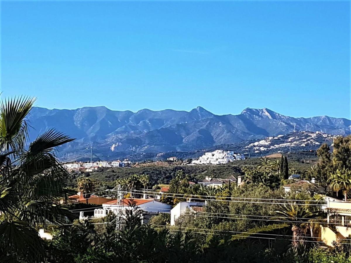Villa Svim, Walking Distance To The Beach! Marbella Eksteriør billede
