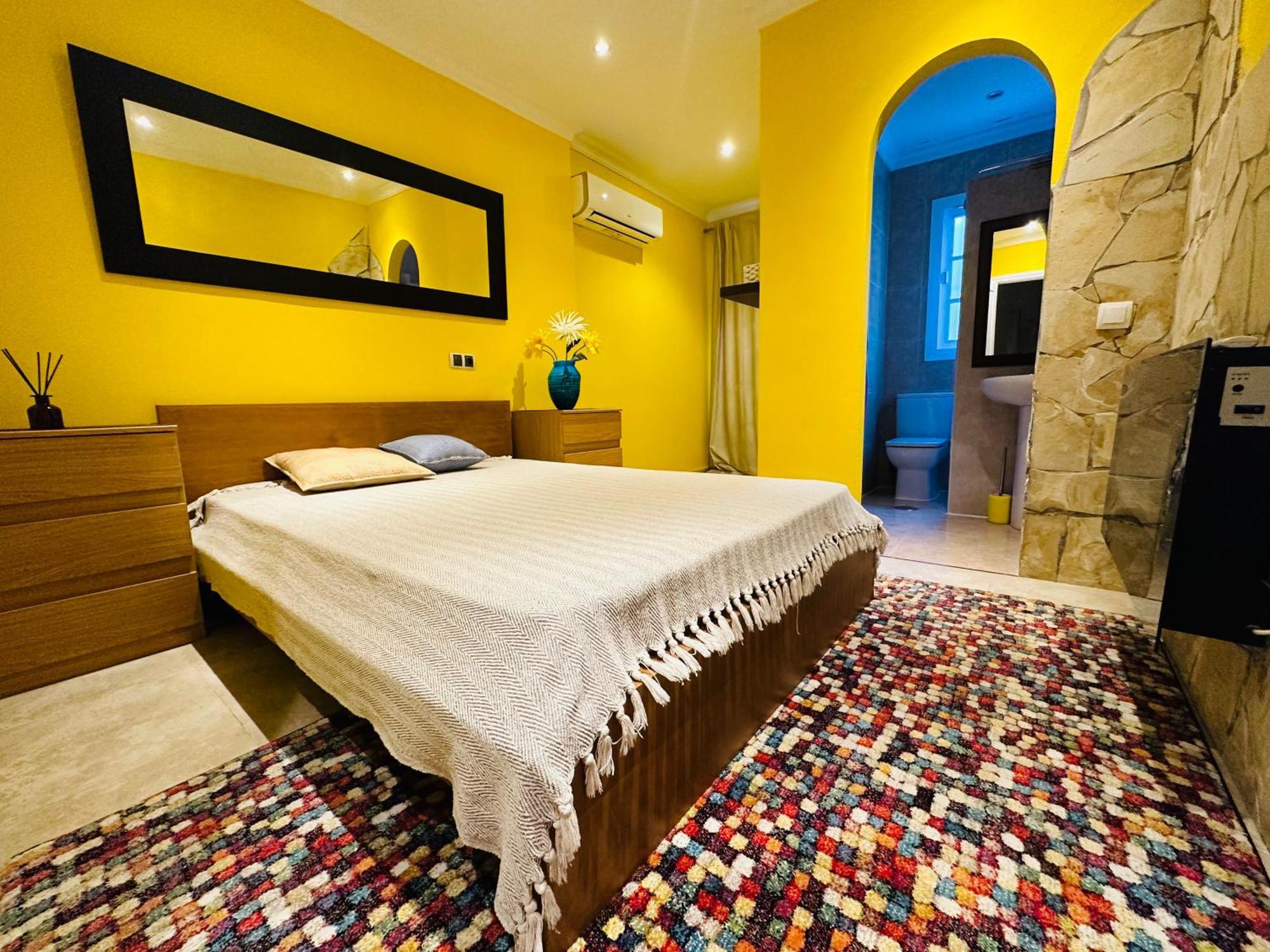 Villa Svim, Walking Distance To The Beach! Marbella Eksteriør billede